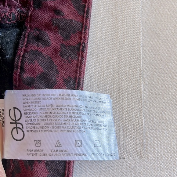 Social Standards by Sanctuary Animal Print - Picture 5 of 7